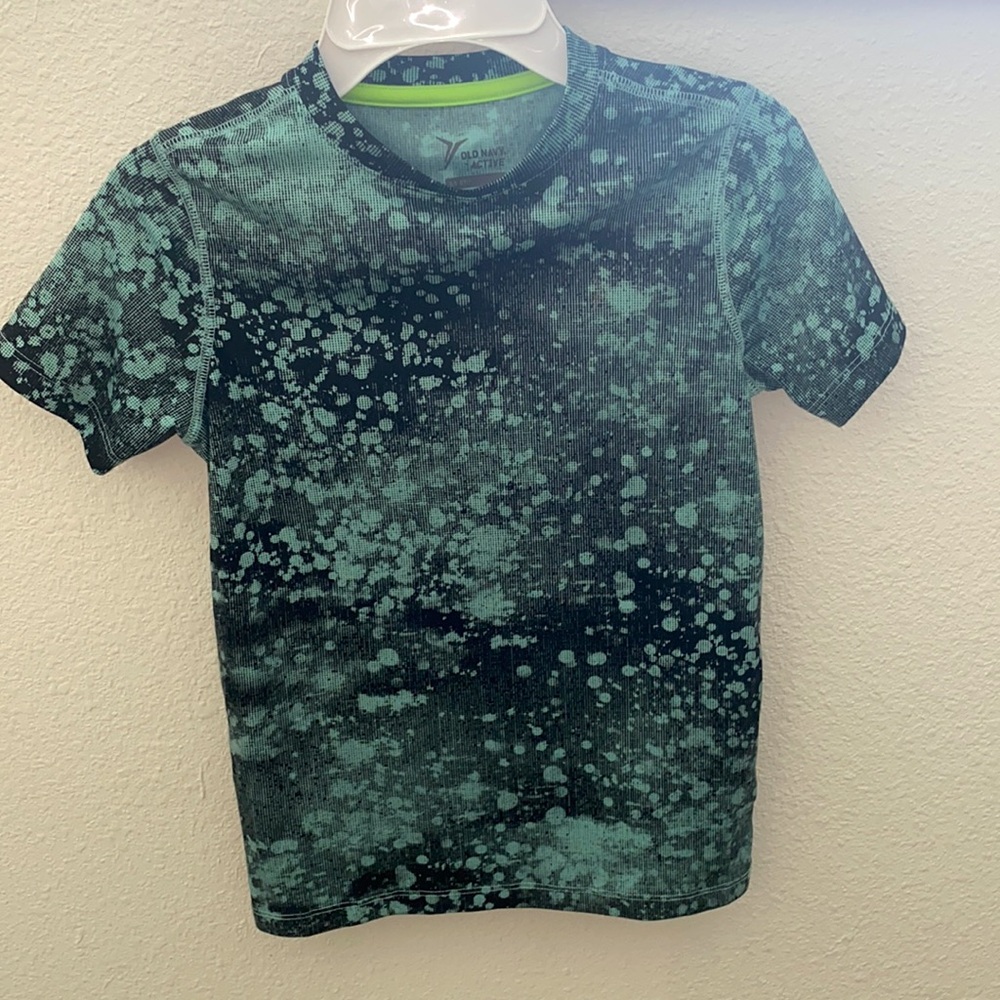 Boys Size Small S Dotted Paint DryFit Dry-Fit T-shirt Teal and Black